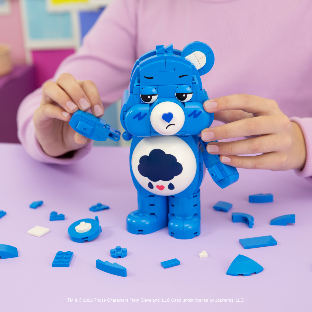 Care Bears Grumpy Bear Building Set - 7-Inch Buildable Articulated Figure - Image 3